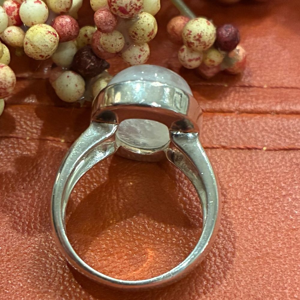 Sharp Moonstone Large Oval Shaped Ring Bezel Set.… - image 4